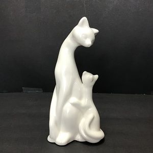 Vintage White Ceramic Cat  with Kitten Figurine